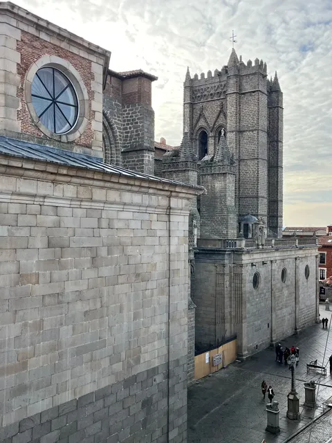 🌟 Hidden Gem Near Madrid | Ávila Day Trip Guide 🇪🇸