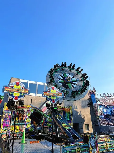 🇳🇱 The Biggest Carnival in Benelux - Tilburg Kermis! 🎡🎪