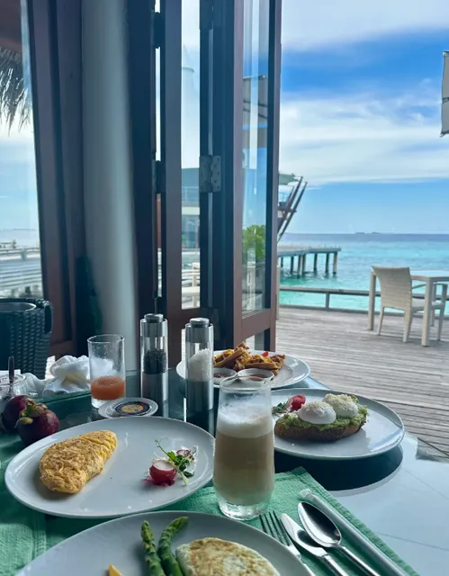 From A La Carte to Hidden Hacks, Worth Waking Up at 7 AM For🍳