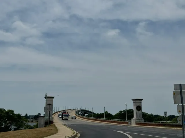 Annapolis | Home of Maryland’s BEST Blue Crabs! 🦀🌊