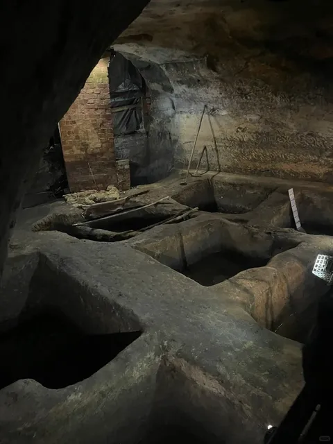 Discovering Nottingham