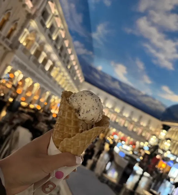 🇺🇸 Luxe on a Budget: Las Vegas Hidden Gems 💎✨