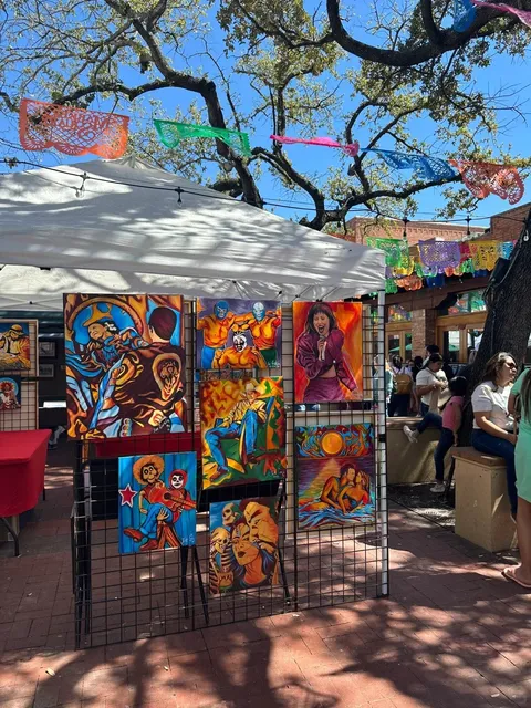 Food & Attractions You Can’t Miss 