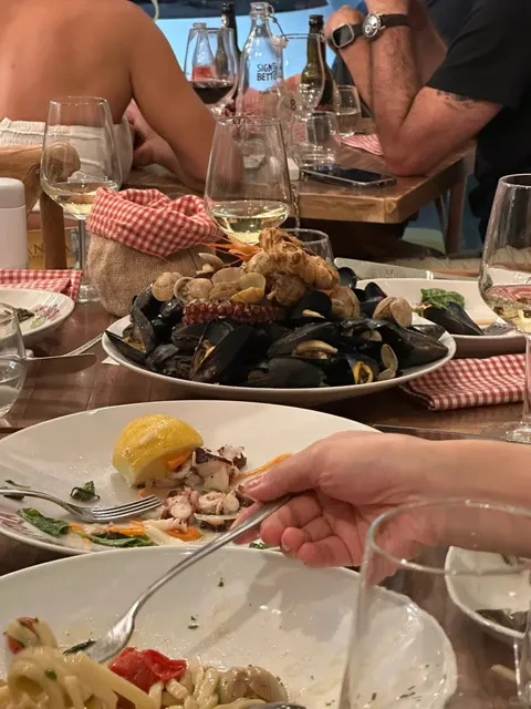 Naples Foodie Check-in at Signora Bettola 🍽️