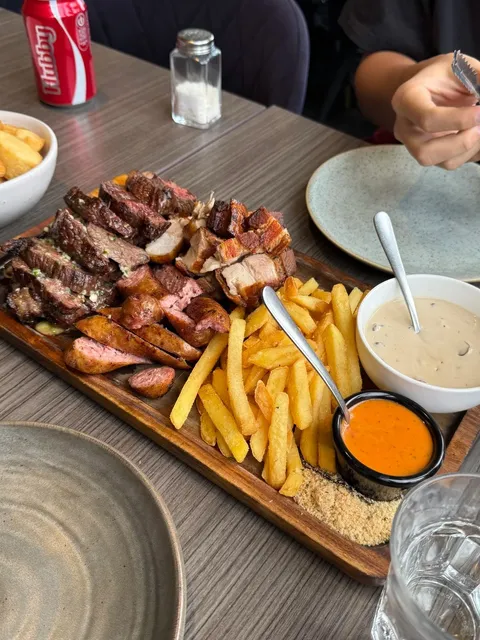 🇳🇿 Auckland's BEST Budget Brazilian BBQ | Kika's (North Shore) 🍖🔥