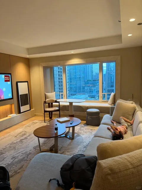 ​​Michelin-Worthy Breakfast at Park Hyatt Chicago 🍳✨​​