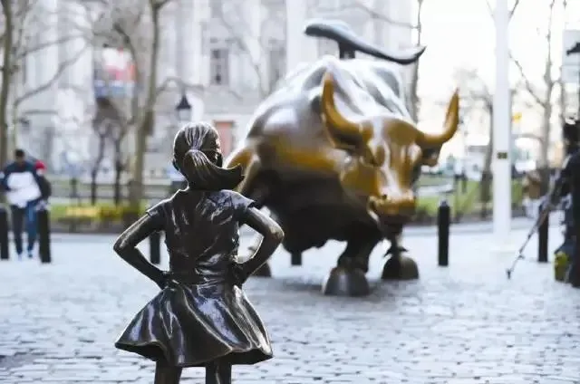Do You Know the Fearless Girl of Wall Street? 🌟