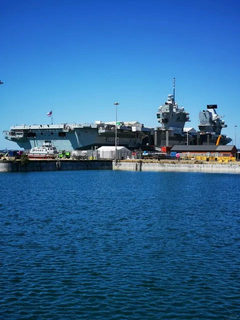 🇬🇧 UK Day Trip: Portsmouth & Southampton Adventure ☀️⛵