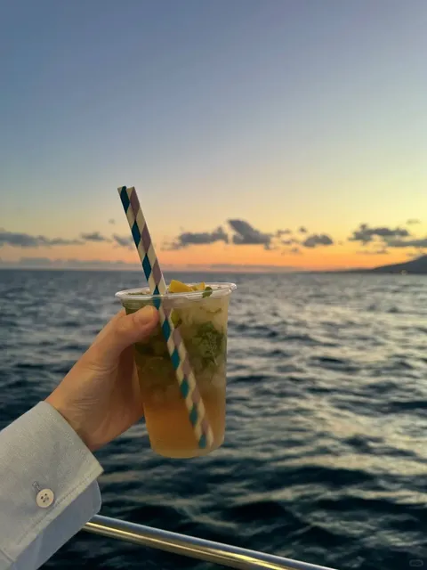 🇪🇸 Sunset Boat Trip in Málaga for Just €15! 🚢