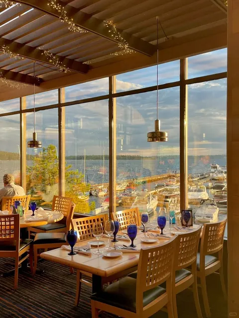 Seattle | This restaurant is so beautiful, it’s like being  