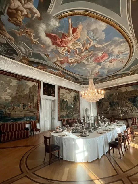 Mannheim Palace: Baroque Grandeur Reborn 🏰✨