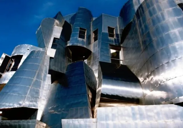 🏛️ Weisman Art Museum | Architectural Artistry on the Mississippi