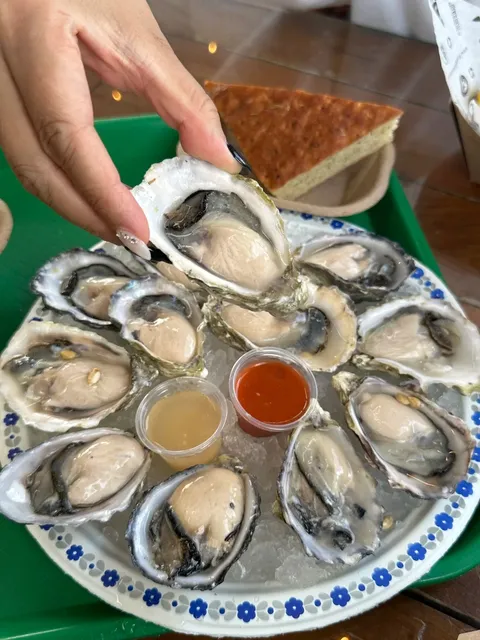 📍 Victoria’s Fisherman’s Wharf | Ultimate Seafood Guide 💫