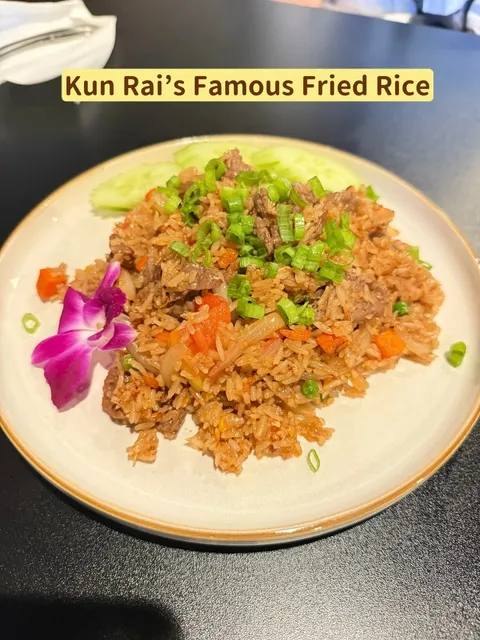 Yaya's Thai Fusion & Steak 🇺🇸