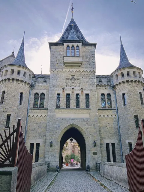 🇩🇪 Marienburg Castle 👸｜A Fairytale Palace 🏰