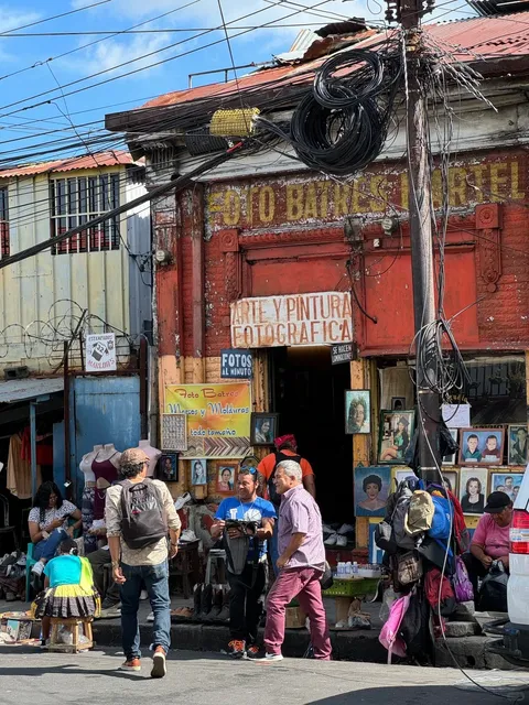 🇸🇻 San Salvador, El Salvador | A City of Contrasts & Colors