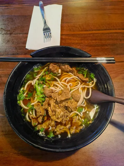 Life in Lexington, KY – Food Guide  🥟🌄