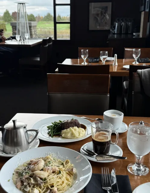 ⛳️ Golf Date with a View: Pat Quinn's Hidden Gem