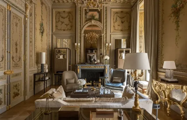 🌟 Paris Palace Hotels: 5 Luxe Stays Fit for Royalty 🏰✨