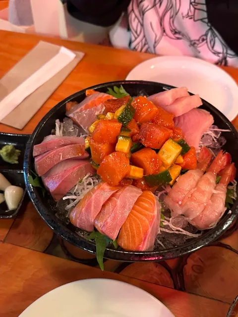 🇯🇵 Moltan Roll Bar | Cozy Japanese Hideaway 🍣