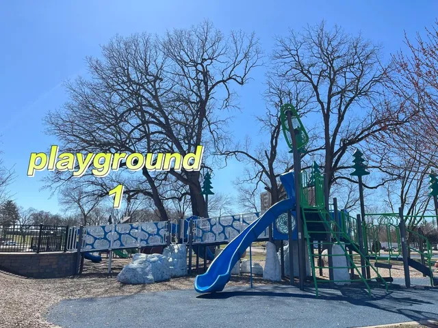 Chicago's Perfect Free & Peaceful Kid-Friendly Spot! 🌳🦚