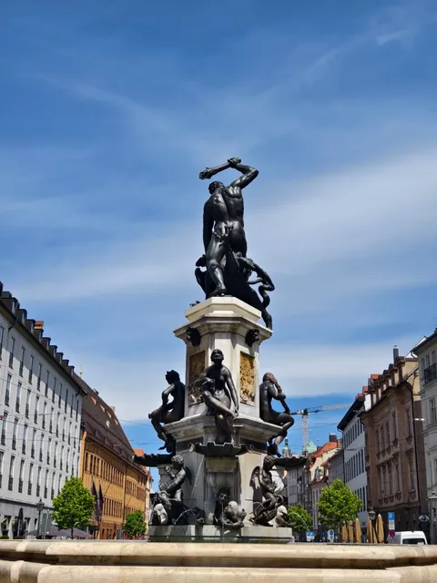 🇩🇪 Exploring Augsburg: A Compact Historical Gem