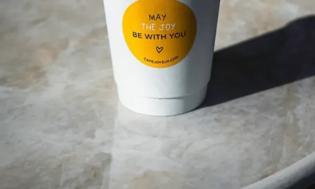 New York | The World's Most Loving and Warm Coffee Shop: Cafe Joyeux 