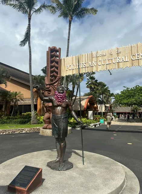 🌺 Exploring the Enchanting Polynesian Cultural Center in Honolulu 