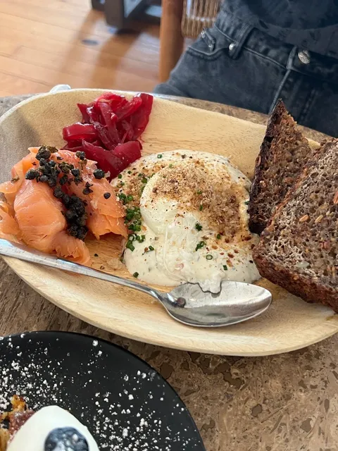 Atlanta | Finally Visited This Beautifully Designed Brunch Spot 🪵☕️