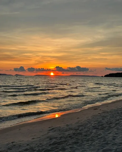 🇰🇭 Sihanoukville, Cambodia – Tropical Paradise