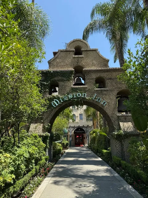 Mission Inn Hotel & Spa: A Must-Visit Castle Hotel in Riverside 🏰✨