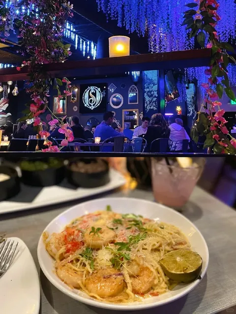 AZ Restaurant Exploration 110 