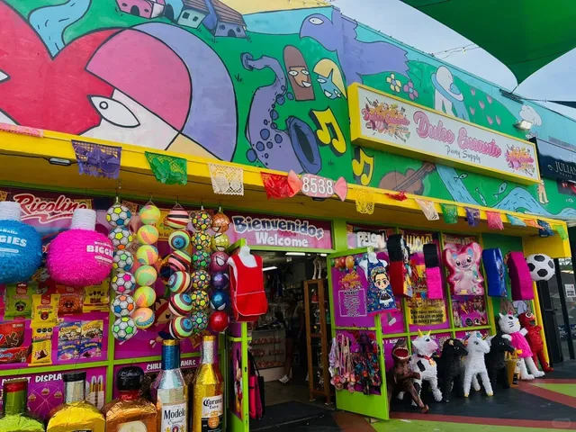 Bakersfield Apricot Blossom Forest Day Trip Itinerary: More Than Just 