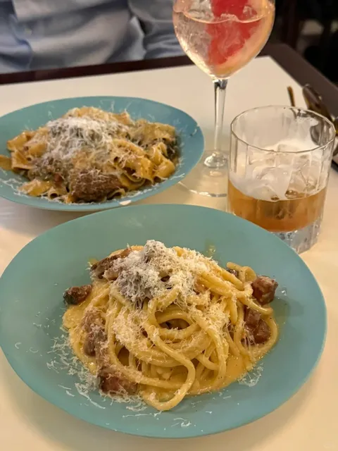 London | The Most Heavenly Bacon Yolk Pasta with Handmade Noodles 🍳