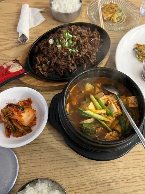 This Trip Was Delicious! Zero Regrets Food Tour 😋