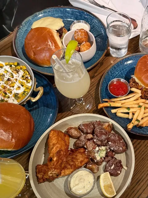  Eureka! at UVillage - All-American Burgers & Crispy Comfort Food 🍔✨ 