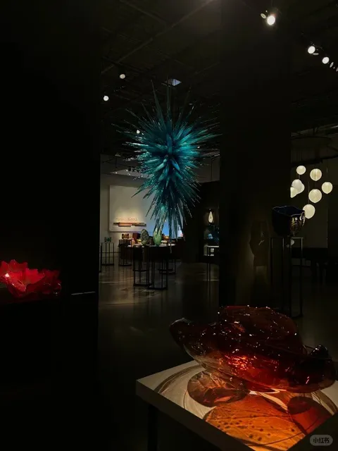 🇨🇦 Toronto's Stunning Glass Art Exhibition ✨👏