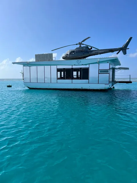 🇦🇺 Landing at Heart Reef: The Ultimate Great Barrier Reef Experience