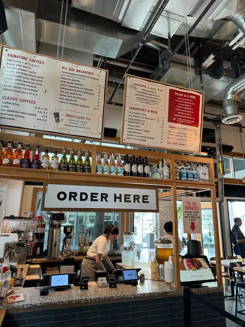  Ingo’s Tasty Food: AZ’s Hidden Gem for Fresh Bites! 🥪💦