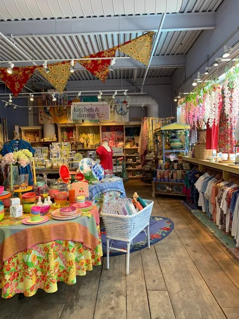 A Super Cute American Country Floral Shop in Burlington！