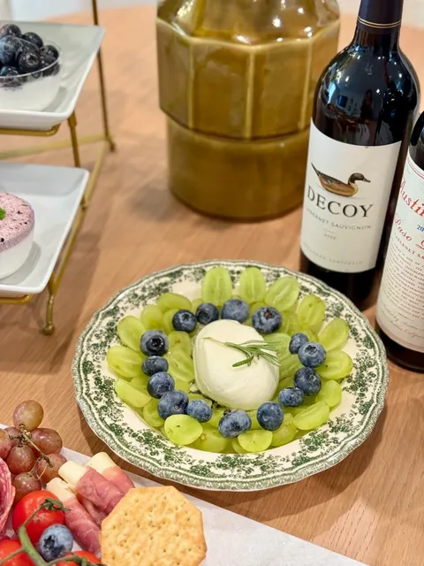 Trader Joe’s Holiday Spread Under $100 — Easy & Impressive! 🧀🎄