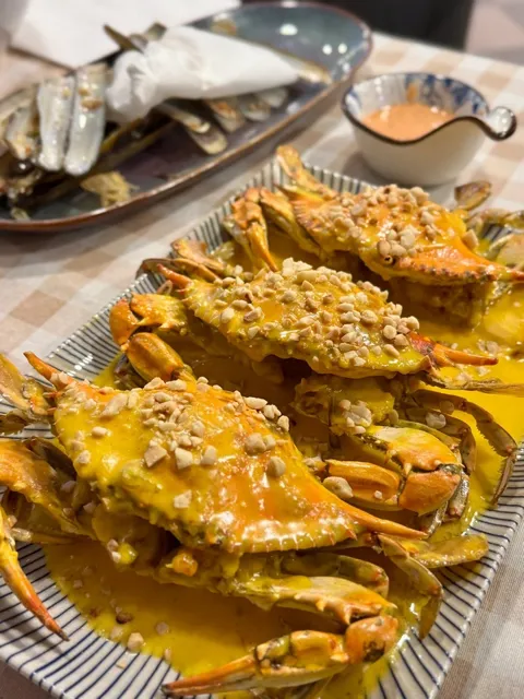 🇭🇺 A Must-Try Seafood Restaurant Despite the Boss’s Rejection! 🦀