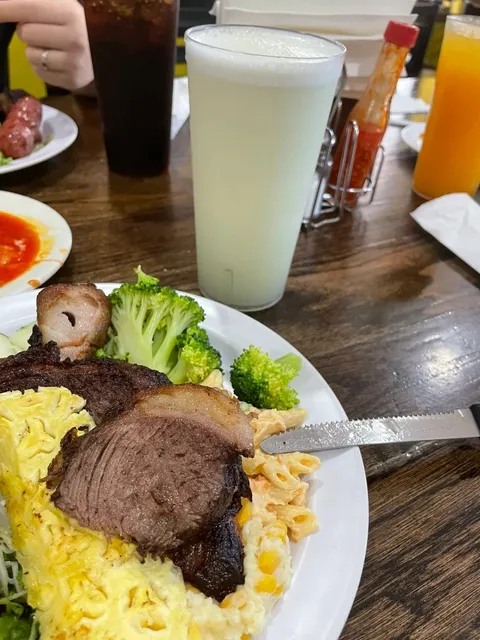 ATL's Amazing Brazilian BBQ Buffet | Porto Brasil Review 🔥🍖