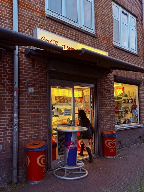 The Art of Unwinding in Bergen op Zoom: A Masterclass in Slow Travel 