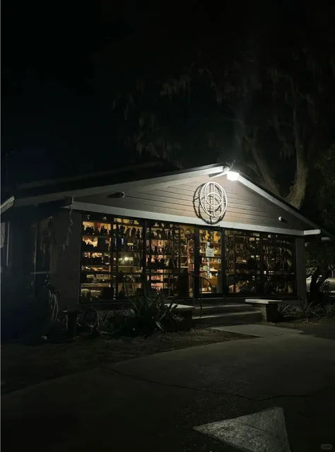 Orlando's Hidden Gems 🚪✨