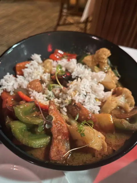 Amazing Service, Food & Drinks! 🍹🌟 Highly Recommend Trader Vic's!