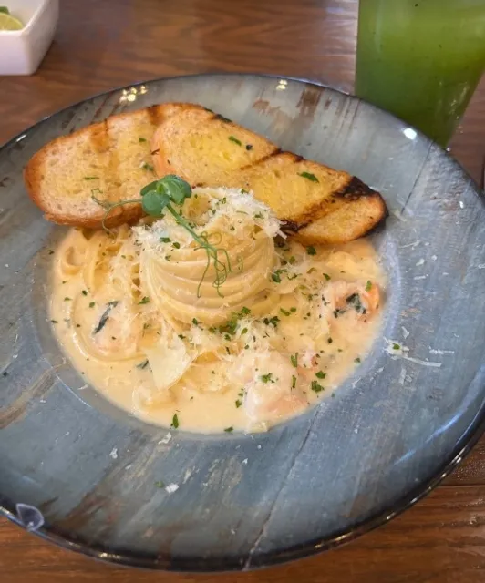 A Perfect Blend of Seafood & Japanese Cuisine