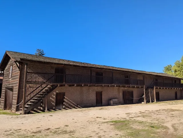  Time-Travel in Sonoma Old Town