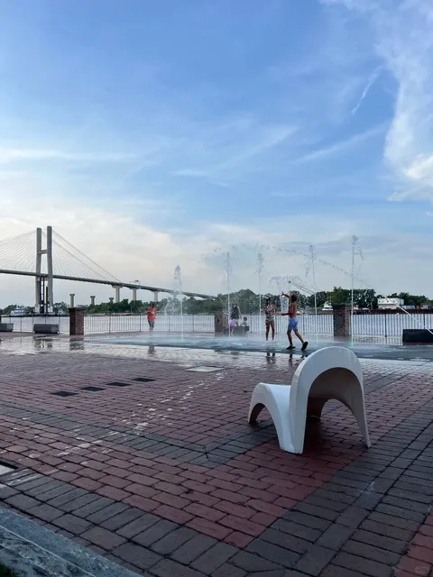 Savannah Historic Town 2.5-Day Trip 🏰 Day 1: Wandering River Street B