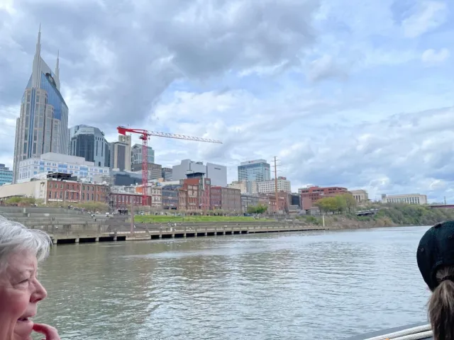 An Amazing Captain’s Table Easter Experience! 🚢🐣